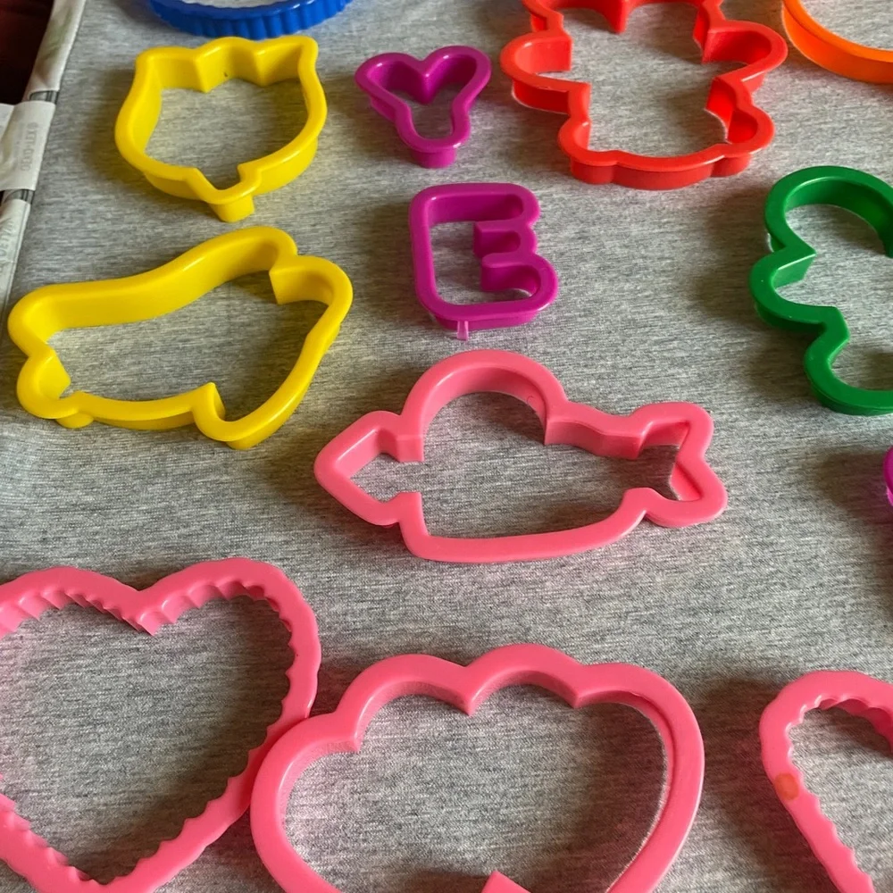 Colorful Kids Shape Cookie Cutters - Multicolor Play Dough Molds
